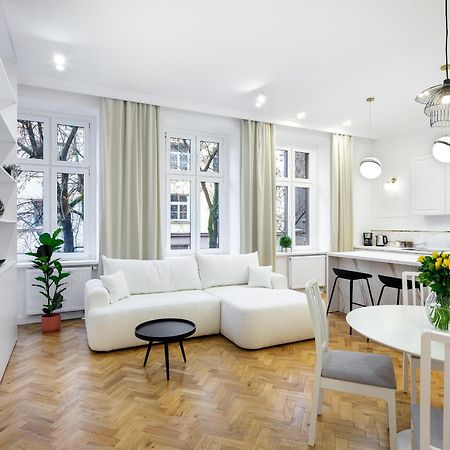 Tyzenhauz Apartments Krowoderska Street Cracovia Esterno foto