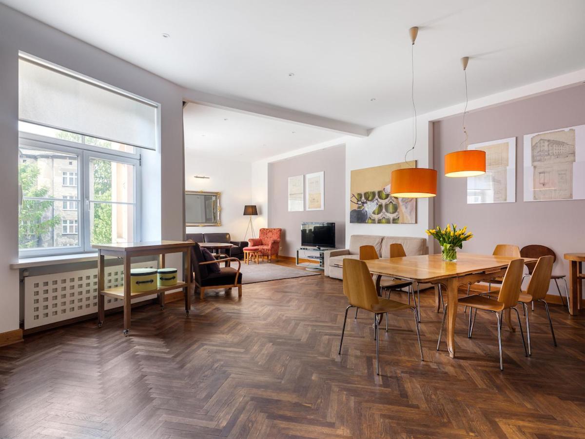Tyzenhauz Apartments Krowoderska Street Cracovia Esterno foto