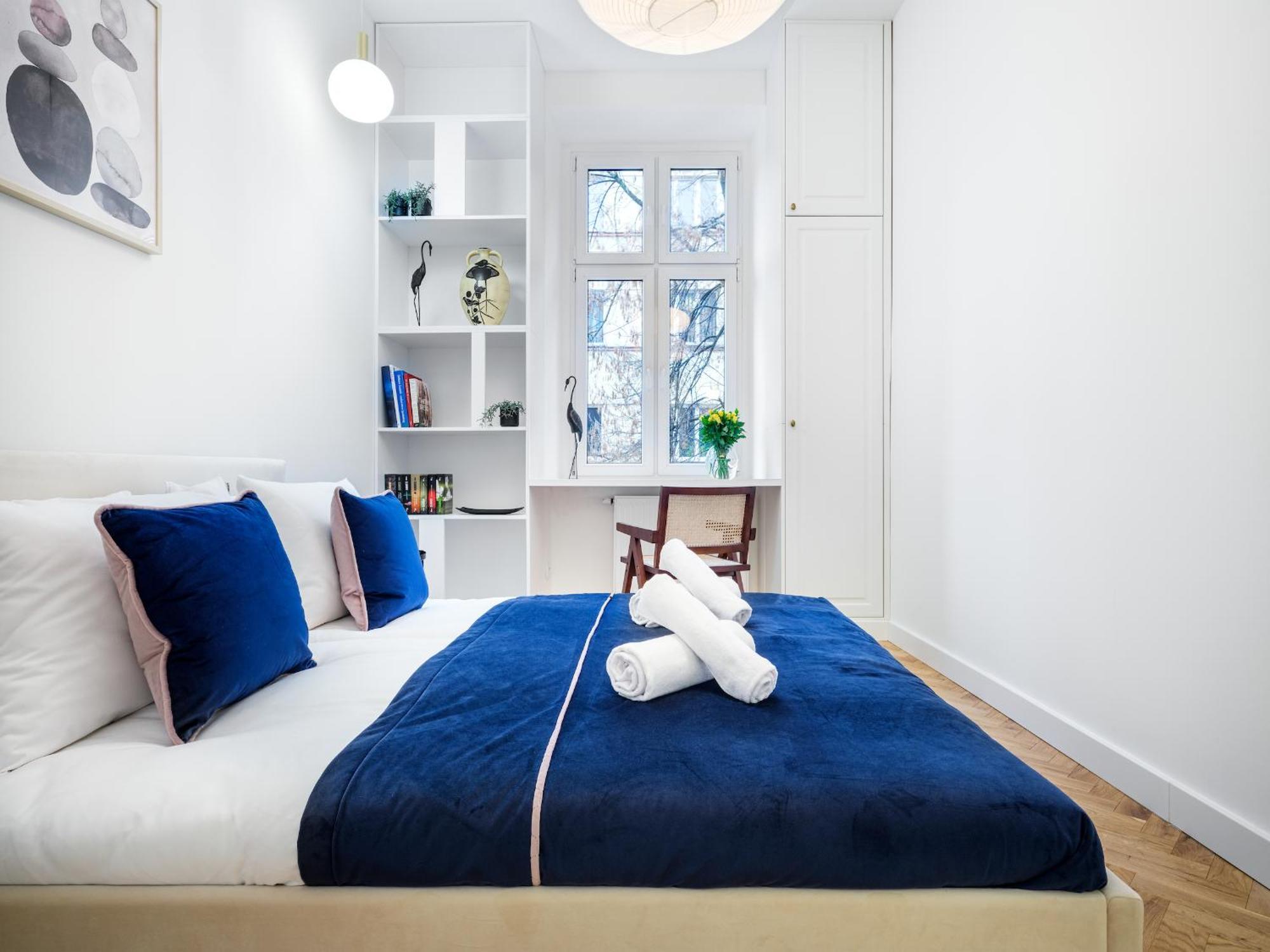 Tyzenhauz Apartments Krowoderska Street Cracovia Esterno foto